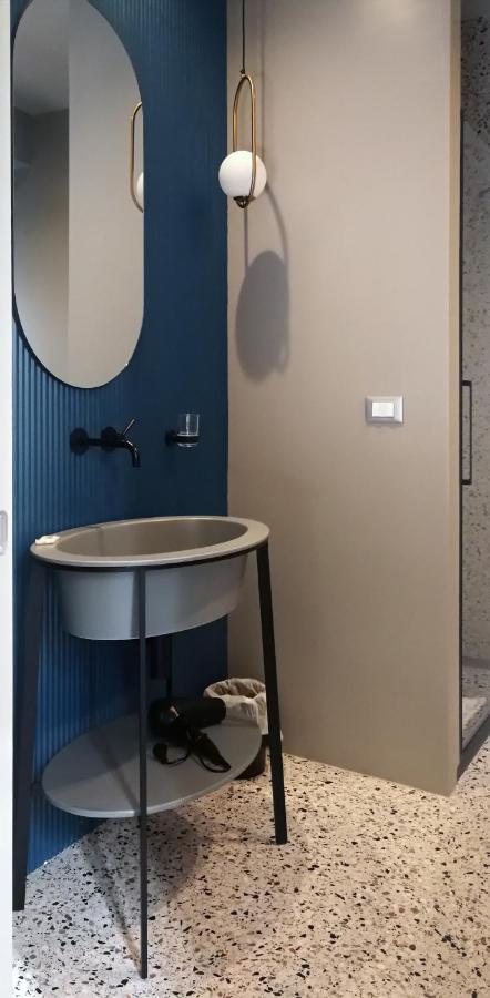 Luciani 33 Luxury Rooms Salerno Luaran gambar